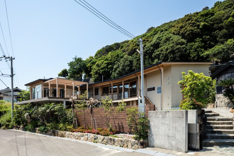 白浜町の家 / 岸本姫野建築設計事務所