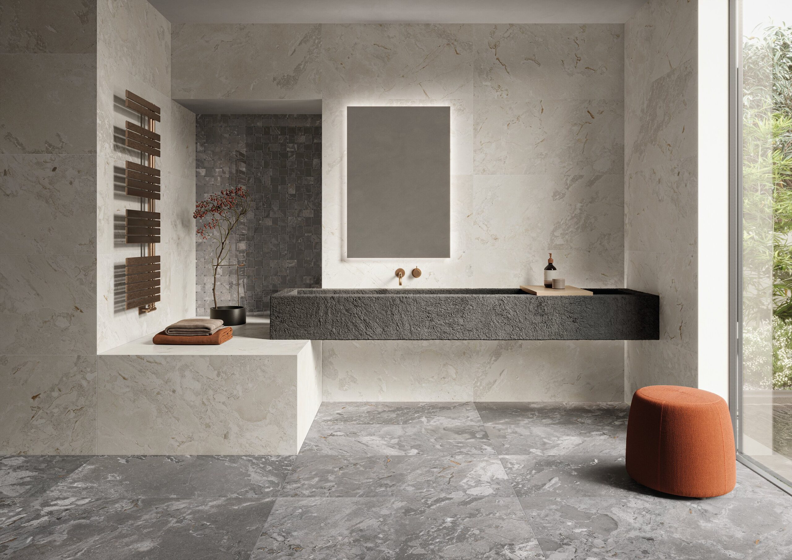 先端的な“フリー仕上げ”で清掃性と防滑性を両立 石目調輸入セラミック