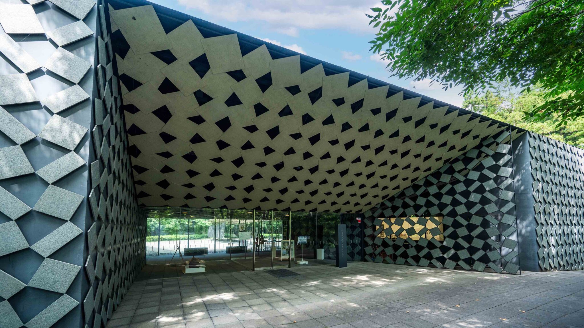 隈 研吾氏が設計した世界のミュージアム特集 - TECTURE MAG(テクチャーマガジン) | 空間デザイン・建築メディア