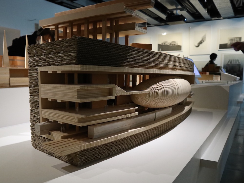 安藤忠雄 建築家と建築作品 2025年必見の建築展「安藤忠雄展|青春」会場レポート! 大阪