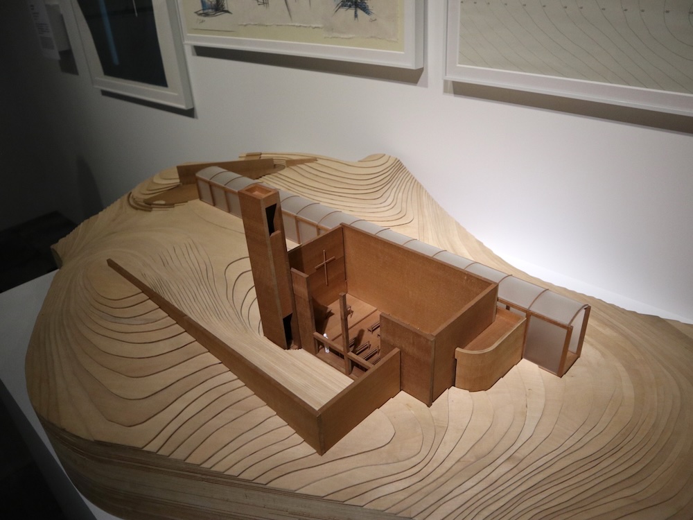 「安藤忠雄展｜青春」展示風景（VS. 2025年）