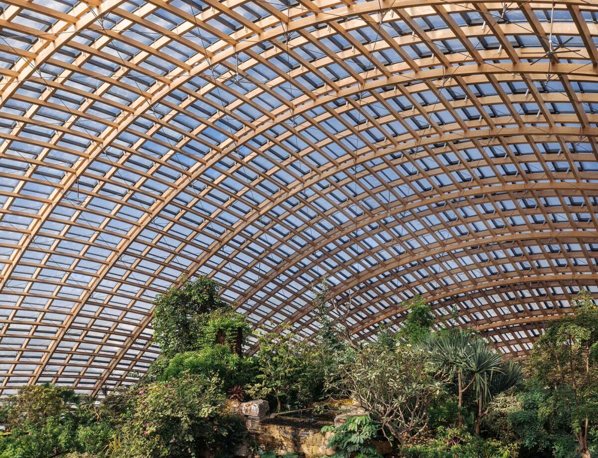 〈太原植物園〉温室ドーム、設計：DMAA、© CreatAR