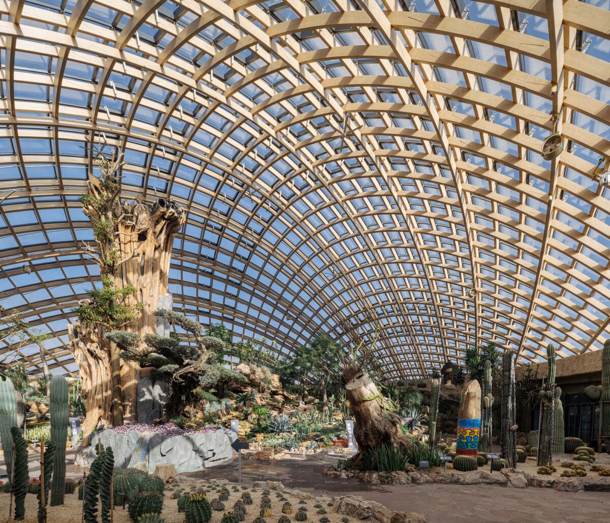 〈太原植物園〉温室ドーム、設計：DMAA、© CreatAR