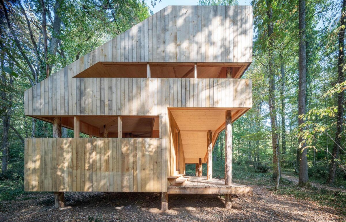 〈100% WOODEN HOUSE〉設計：LOCAL、Suphasidh Studio