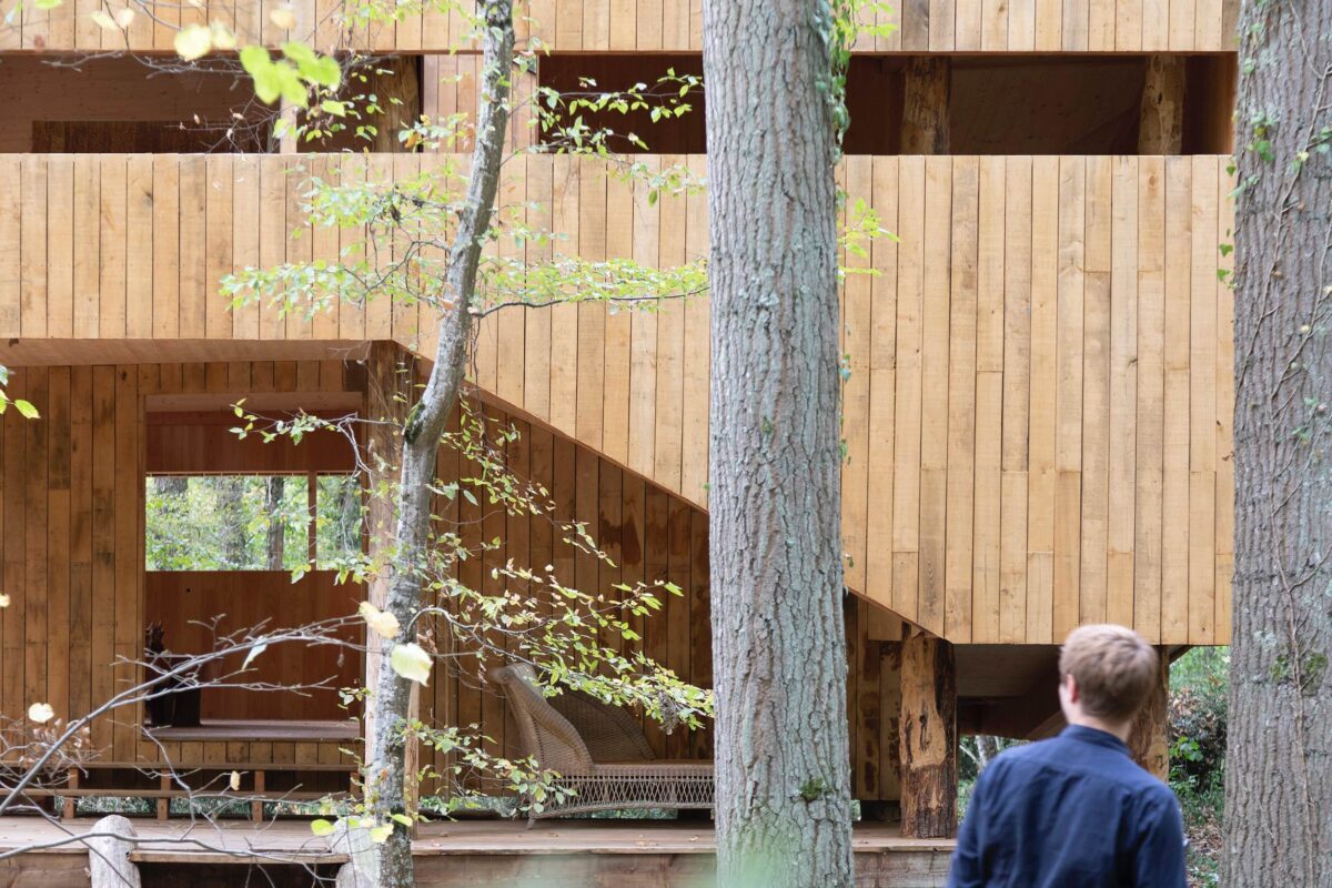 〈100% WOODEN HOUSE〉設計：LOCAL、Suphasidh Studio