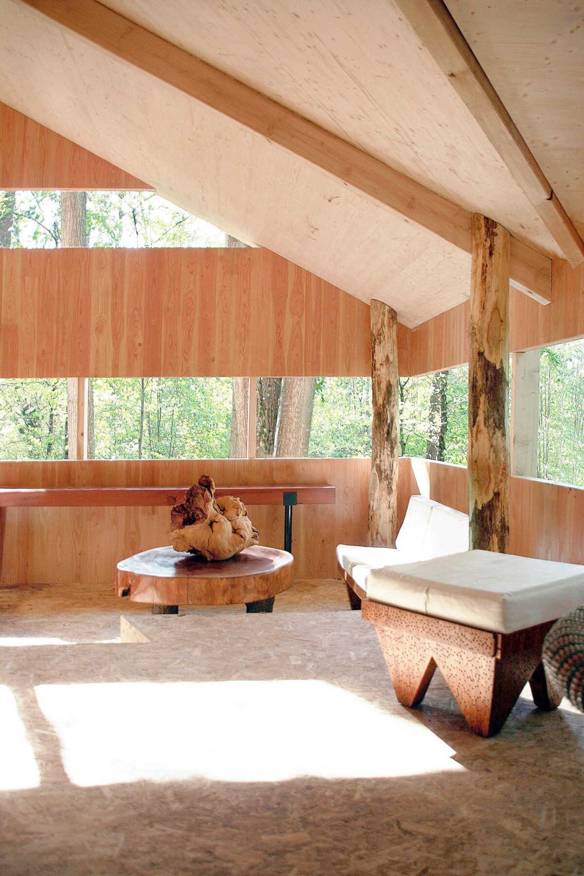 〈100% WOODEN HOUSE〉設計：LOCAL、Suphasidh Studio