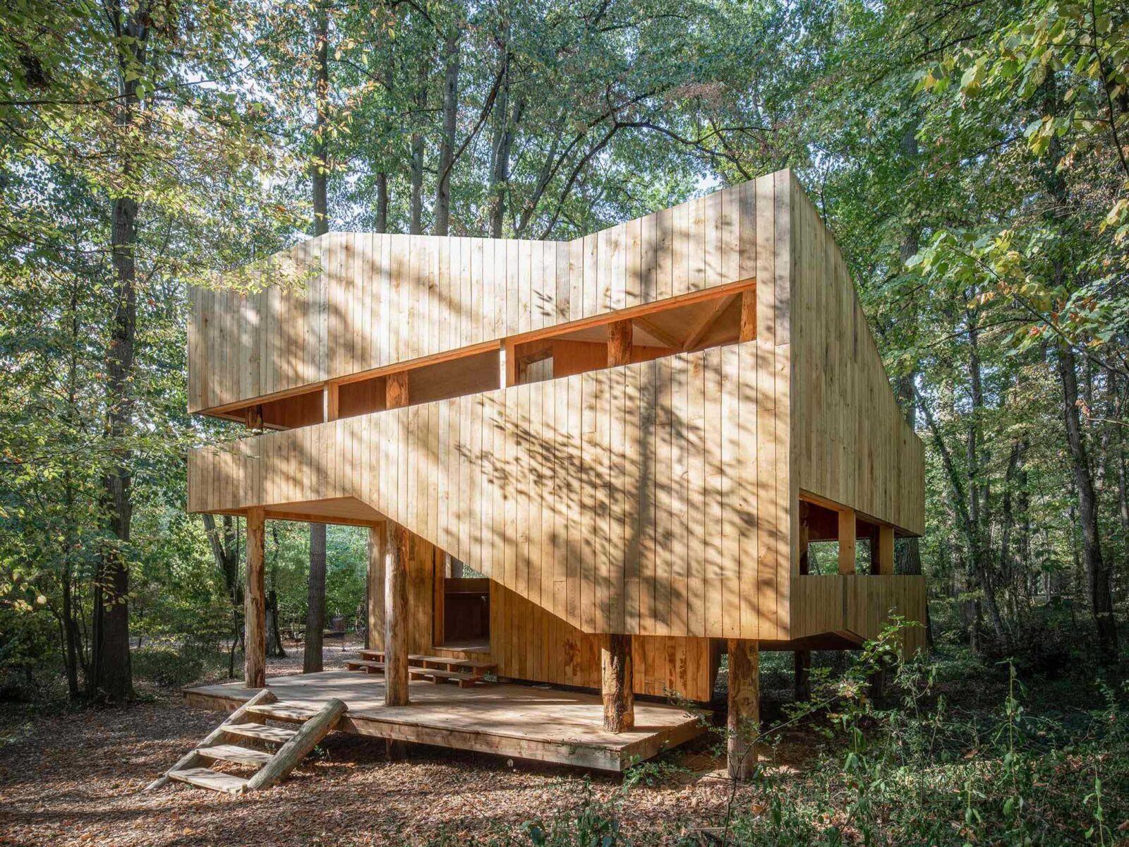 伝統×先進技術を駆使してつくる〈100% WOODEN HOUSE〉LOCAL、Suphasidh Studio、フランス