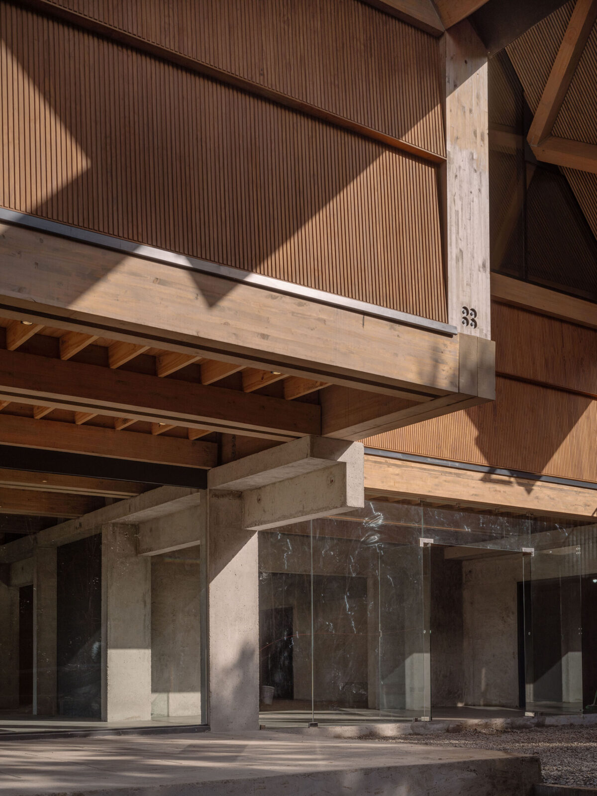 〈Mumo（Museum Of Motorcycles）〉設計：DRAA（Del Rio Arquitectos Asociados）