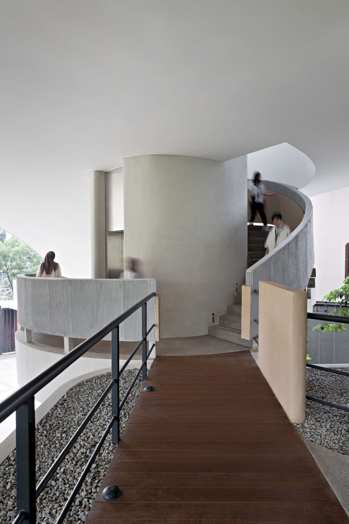〈セージハウス・オフィスガーデン（Sagehaus Office Garden）〉設計：RAD+ar（Research Artistic Design + architecture）