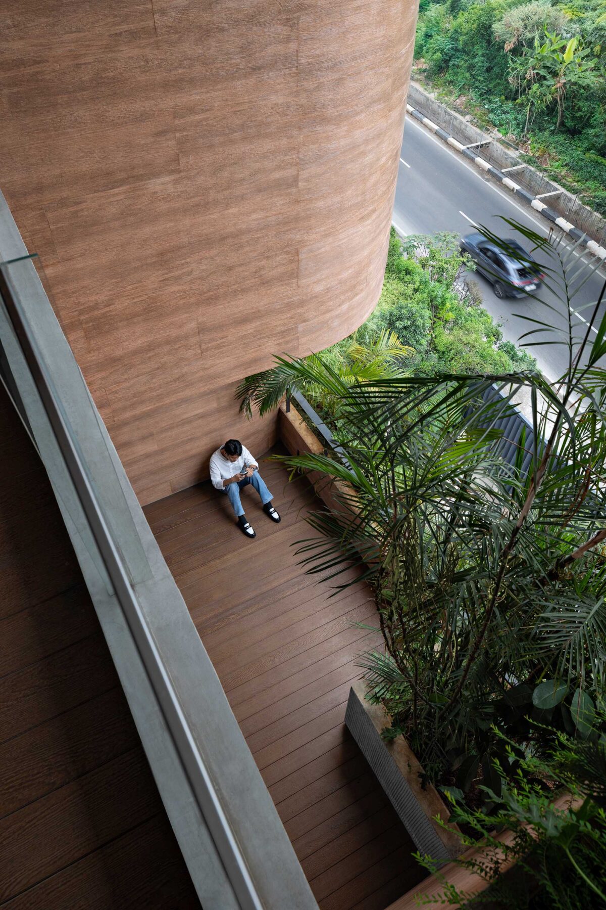 〈セージハウス・オフィスガーデン（Sagehaus Office Garden）〉設計：RAD+ar（Research Artistic Design + architecture）