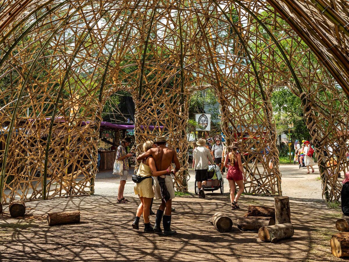 〈Chrysalis〉設計：ケイブ・アーバン（Cave Urban）