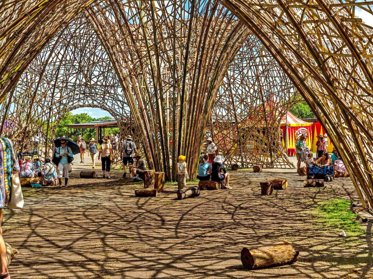 〈Chrysalis〉設計：ケイブ・アーバン（Cave Urban）