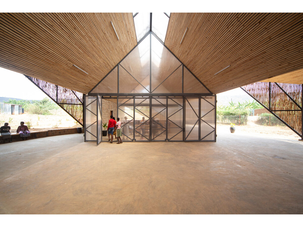 〈コメラ・リーダーシップ・センター（Komera Leadership Center）〉設計：BE_Design