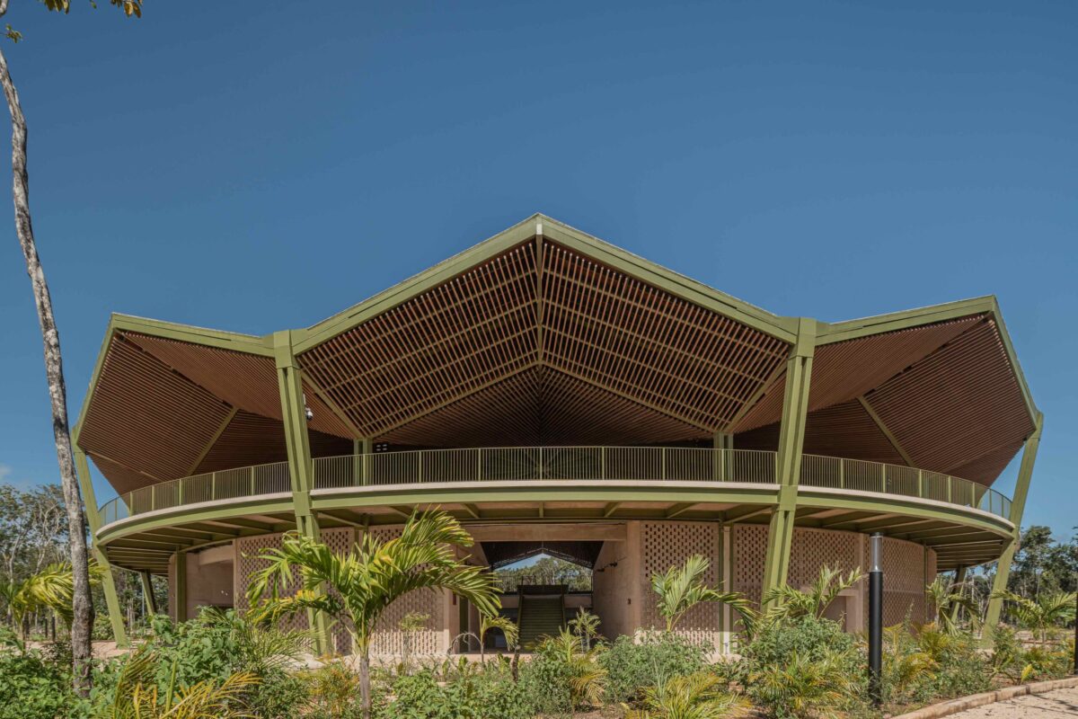 〈キンタナ・ロー公園（Parque Quintana Roo）〉設計：AIDIA STUDIO