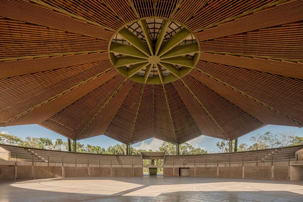 〈キンタナ・ロー公園（Parque Quintana Roo）〉設計：AIDIA STUDIO