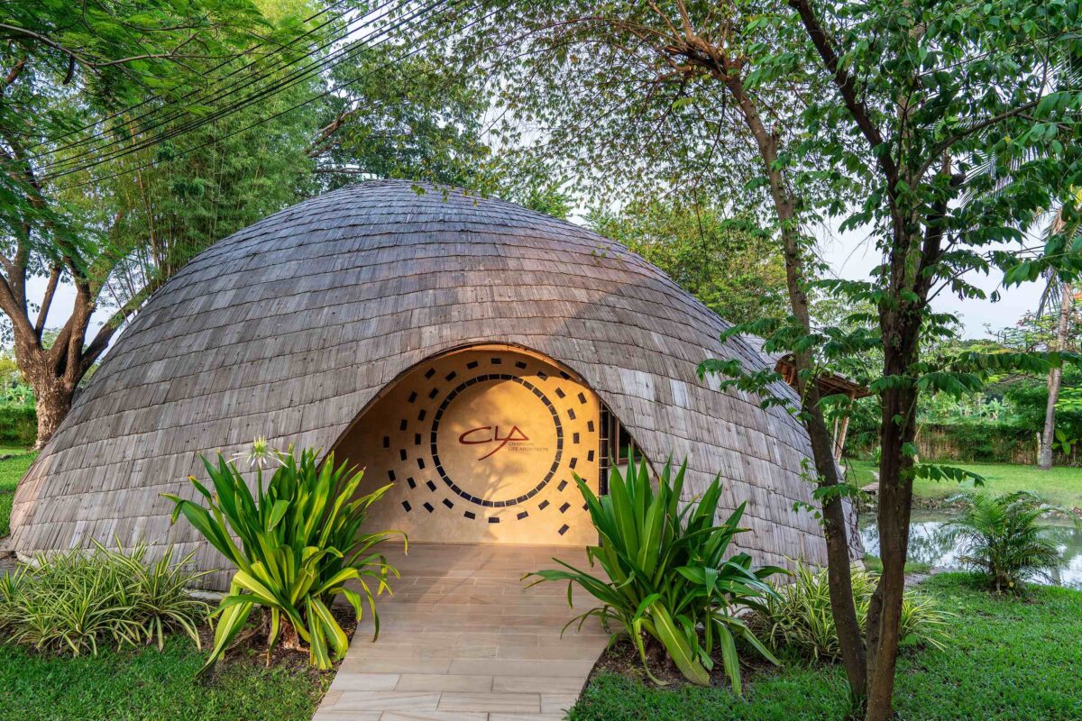 〈水辺の建築事務所（Architect Office at the Water’s Edge）〉設計：チェンマイライフアーキテクツ（Chiangmai Life Architects）