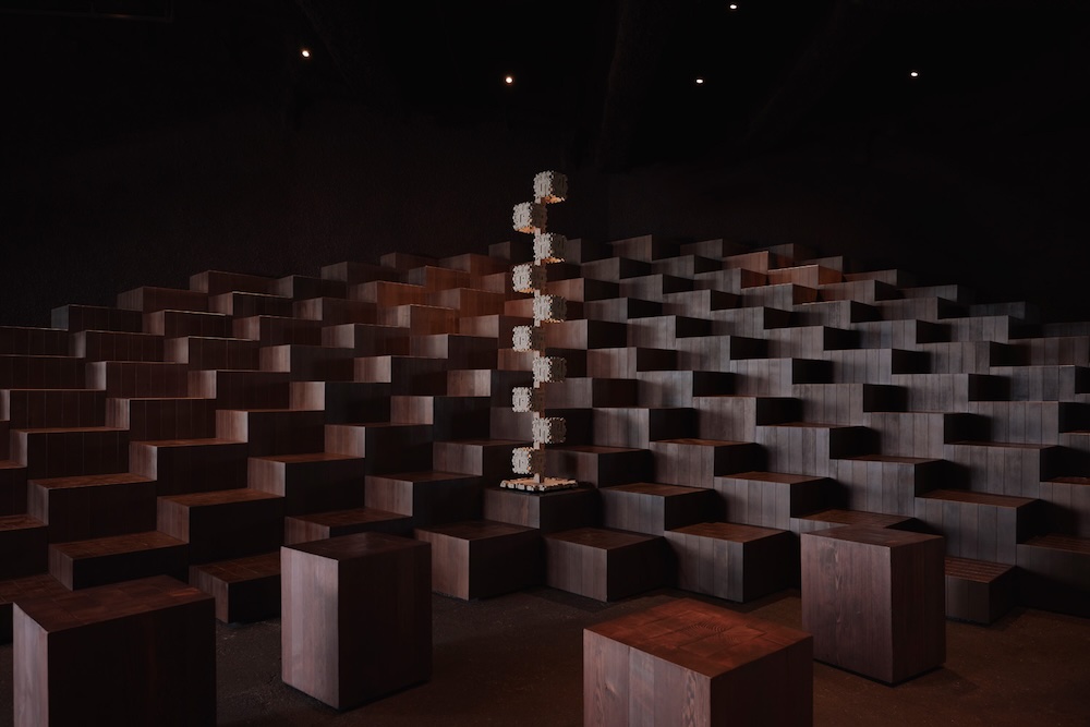 YAMAGIWA × Tsuyoshi Tane〈TALIESIN® HOMAGE–archaeological lamp〉