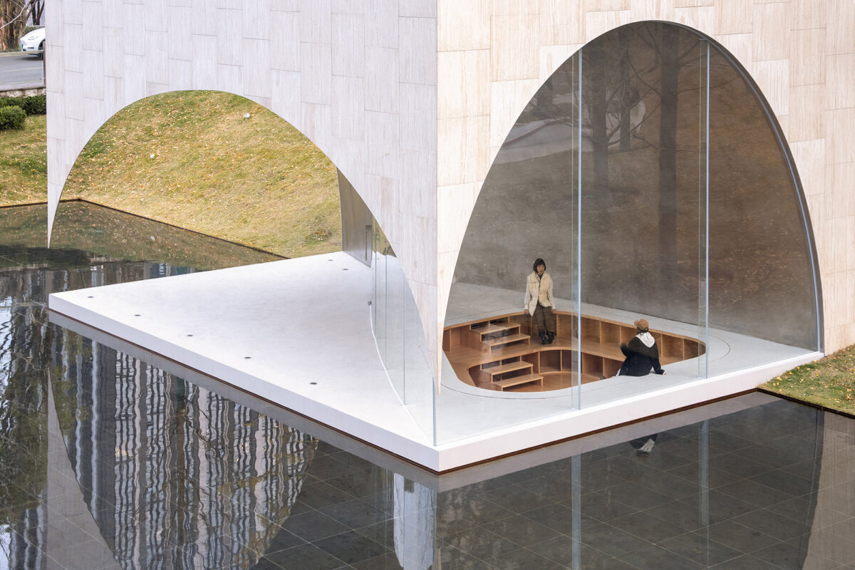 〈AYDCパブリック・アート・センター（AYDC Public Art Center）〉設計：ATELIER XI