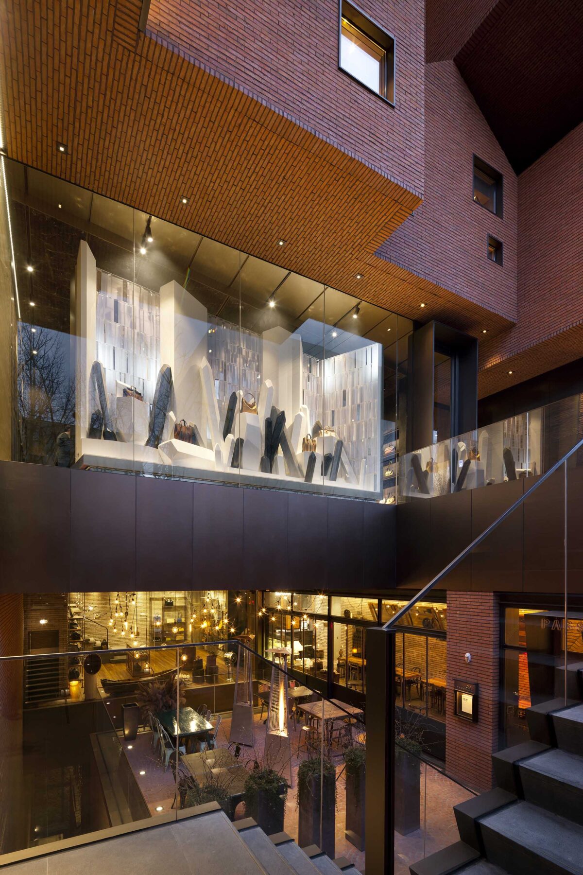 〈0914フラッグシップストア（0914 Flagship Store）〉設計：TRUアーキテクツ（TRU Architects）、Eho