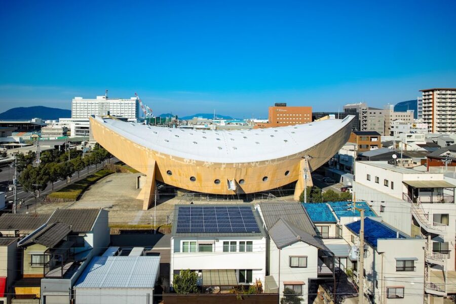 解体か？ 再生か？ 丹下健三の名建築 “船の体育館”をホテルなどに転用して民間で活用する事業案・2案を旧香川県立体育館再生委員会が提案