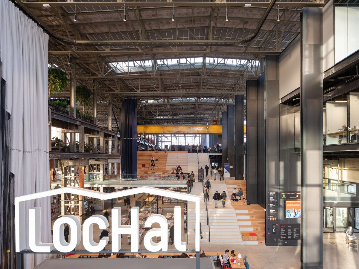 〈LocHal〉建築設計：Civicアーキテクツ（Civic Architects）、インテリアデザイン：メカノー（Mecanoo）