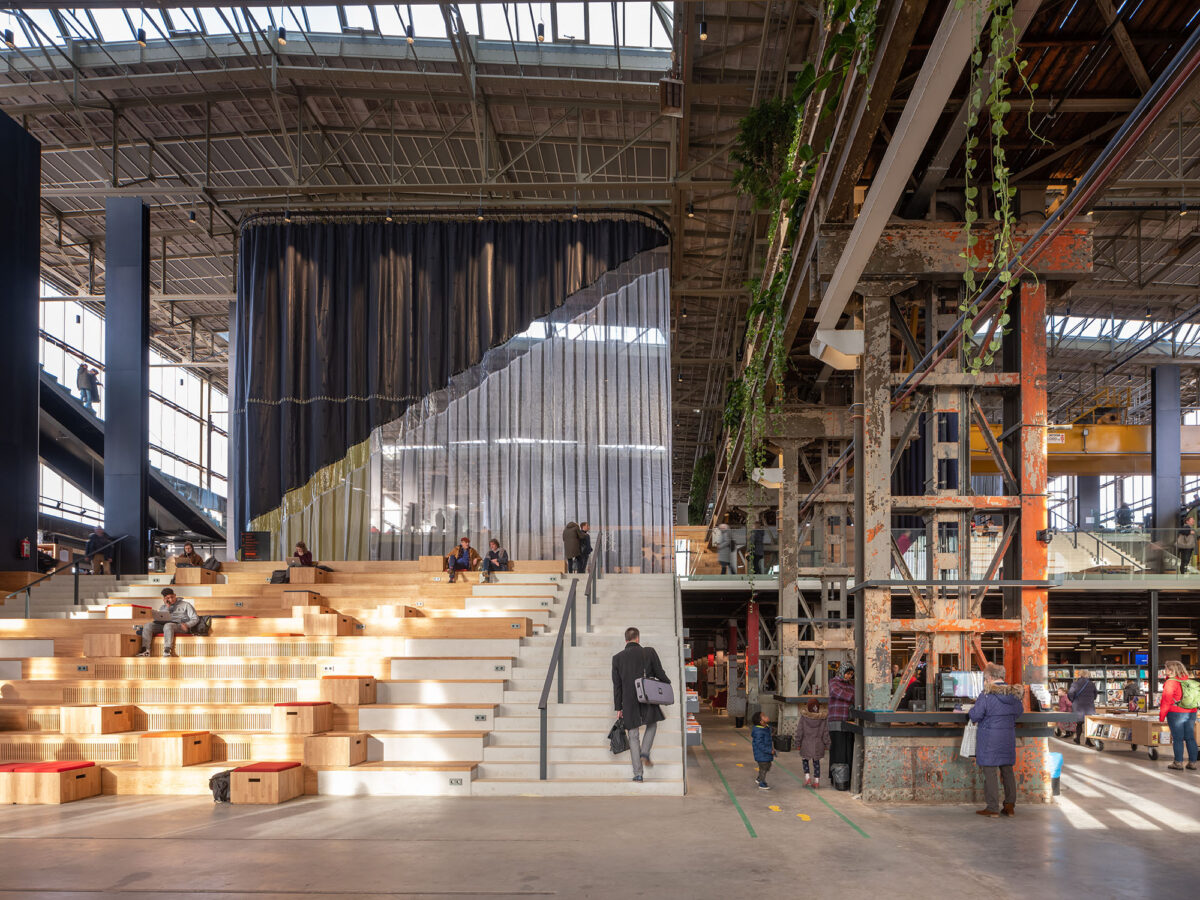 〈LocHal〉建築設計：Civicアーキテクツ（Civic Architects）、インテリアデザイン：メカノー（Mecanoo）