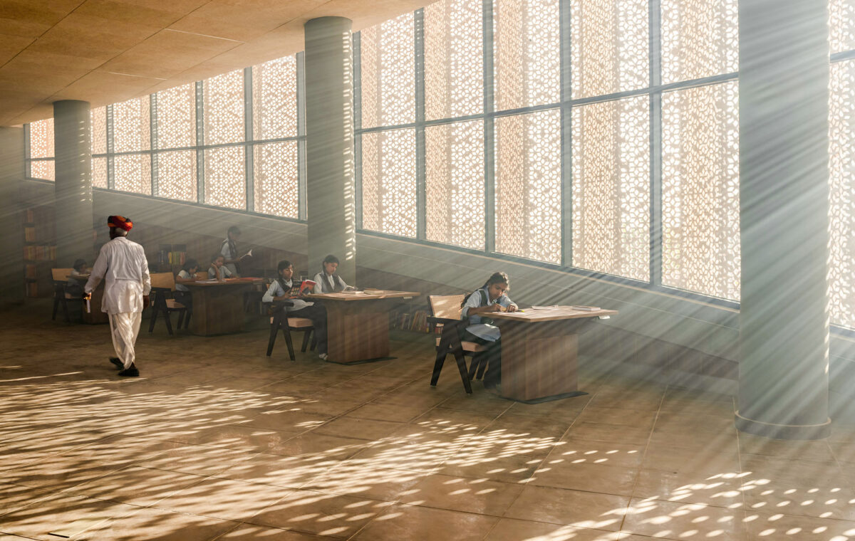 〈ノカ・ヴィレッジ・コミュニティセンター（Nokha Village Community Centre）〉設計：サンジャイ・プリ・アーキテクツ（Sanjay Puri Architects）