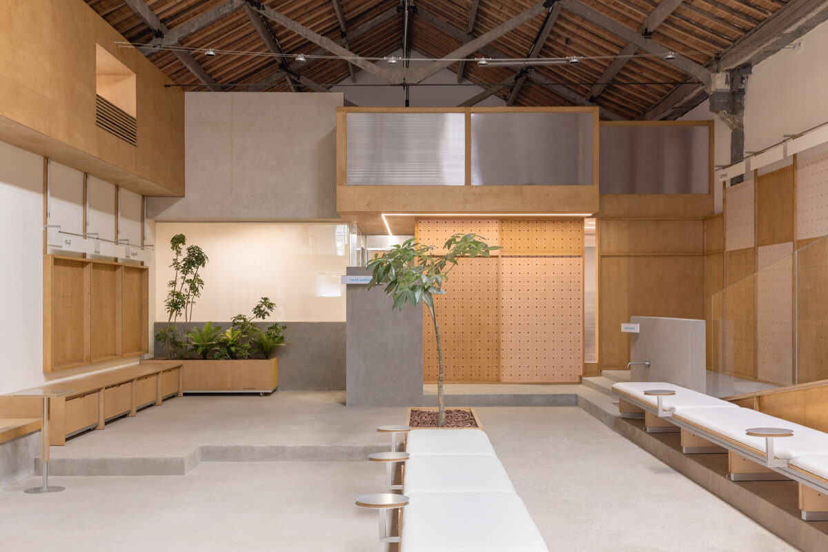 〈ヒーリングペット（Healing pets）〉トータルデザイン： インフォーマル・デザイン（Informal Design）