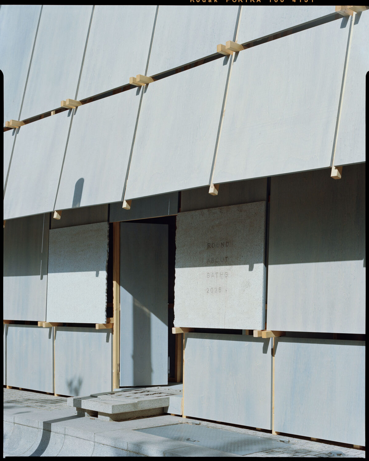 〈ラウンドアバウト・バス（Round About Baths）〉設計：レオポルド・バンチーニ（Leopold Banchini）