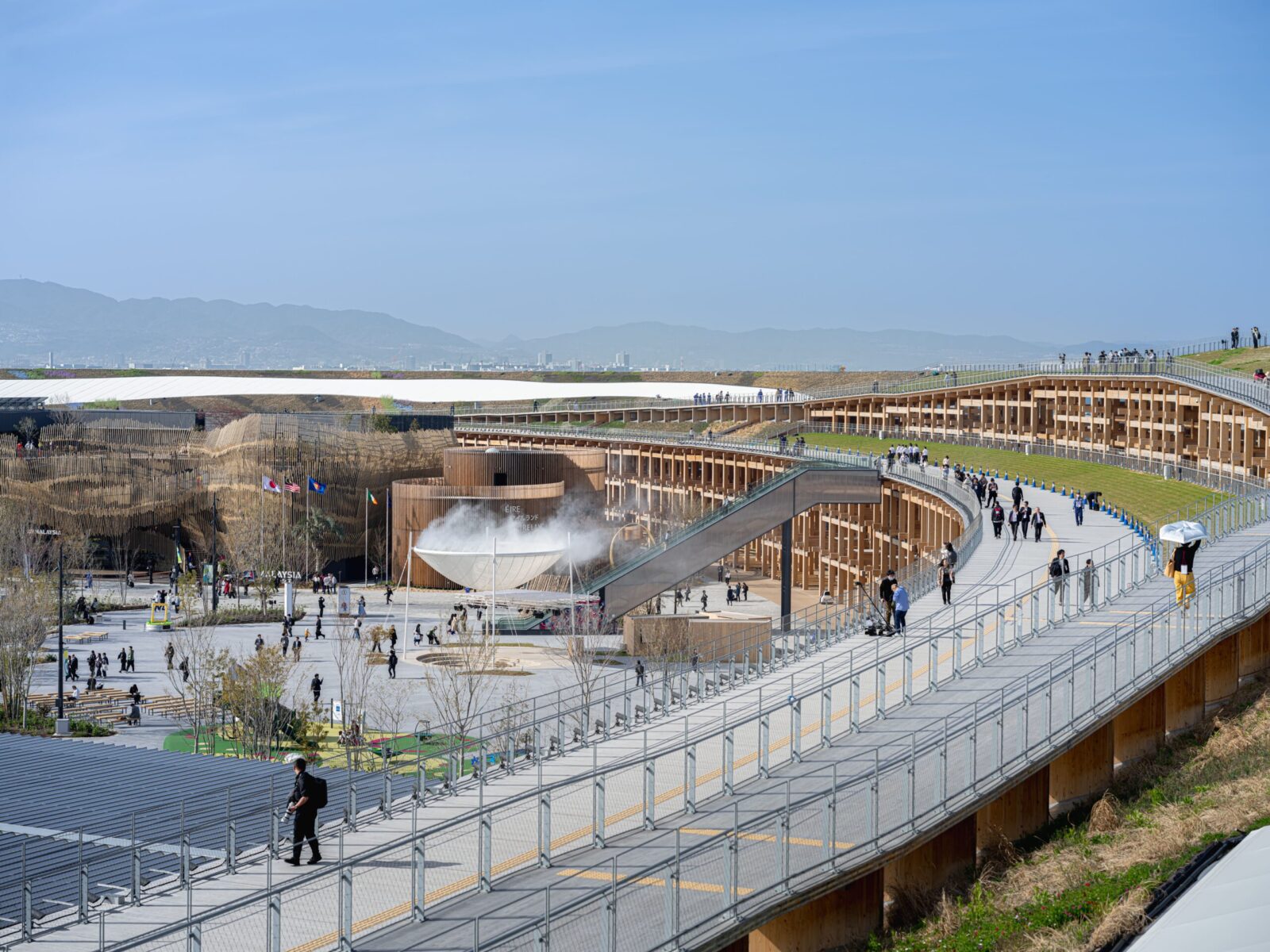 ［大阪・関西万博］トイレや休憩所などを紹介_ポップアップステージ（東内）