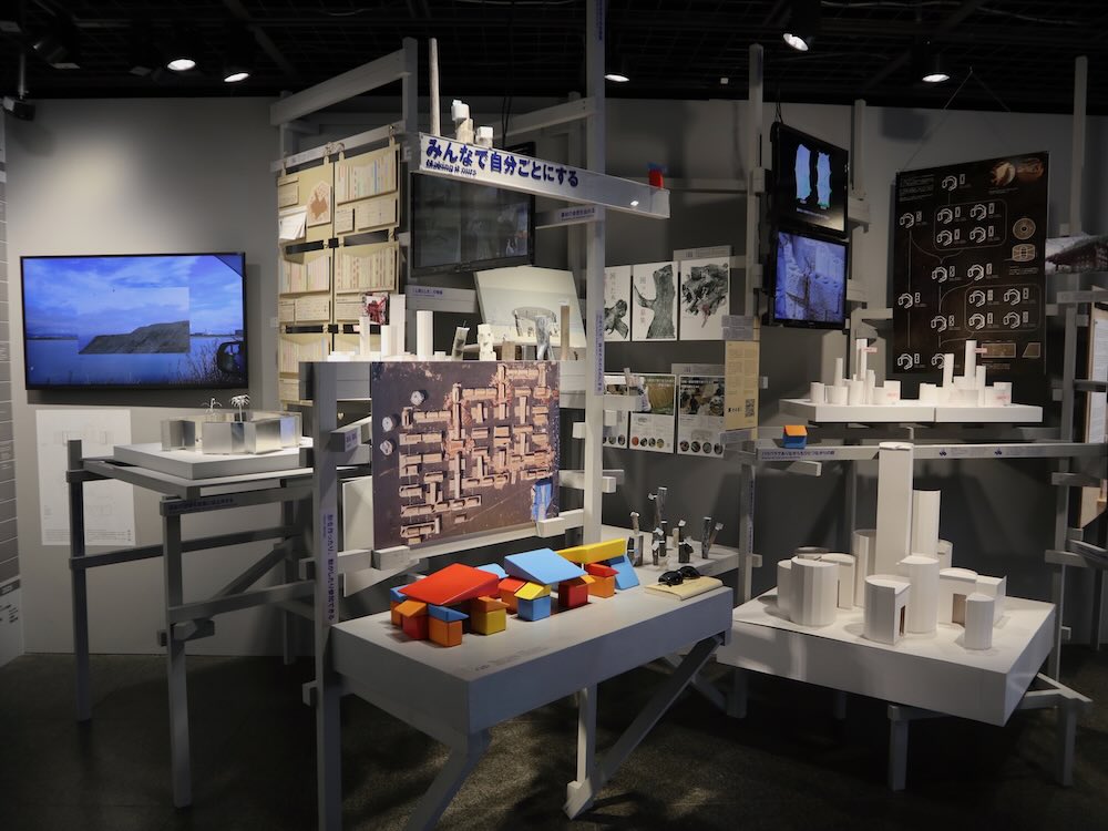 TOTOギャラリー・間「新しい建築の当事者たち」会場レポート