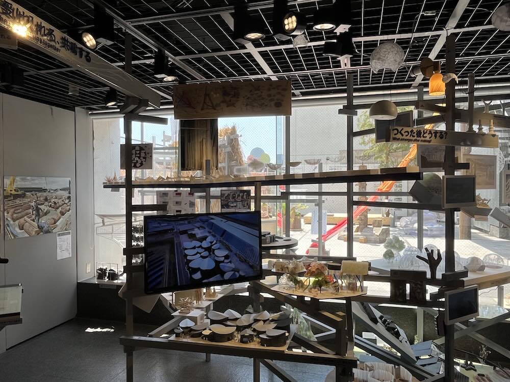 TOTOギャラリー・間「新しい建築の当事者たち」会場レポート