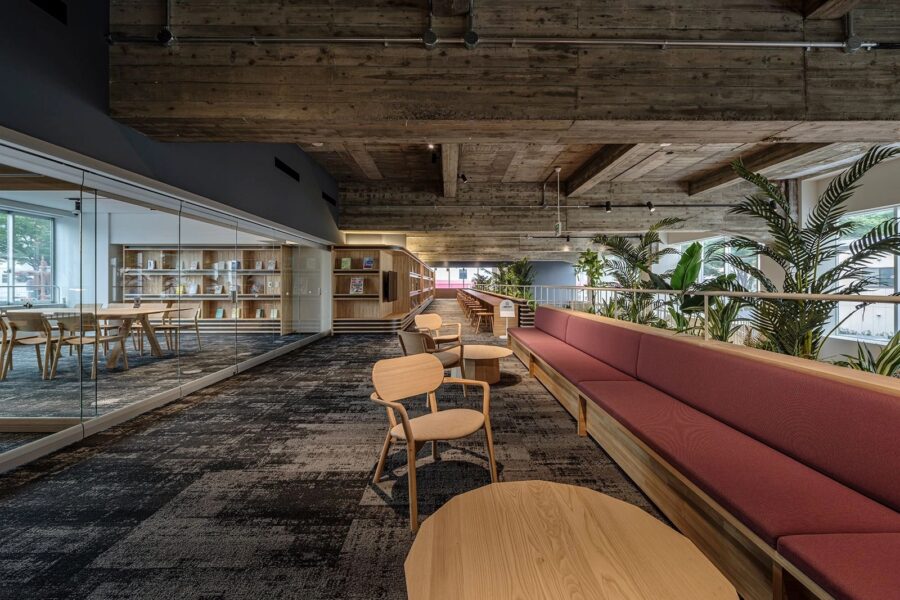 しののめ信用金庫前橋営業部ビル / HAGISO + twism design studio