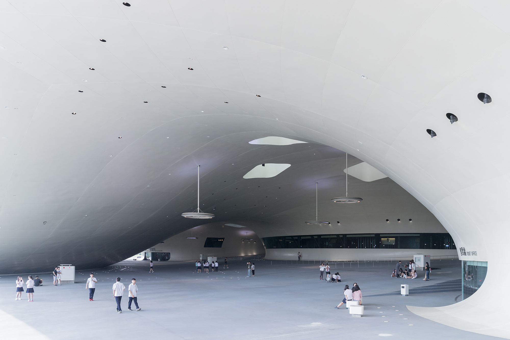 〈衛武営国家芸術文化センター（National Kaohsiung Centre for the Arts）〉設計：メカノー（Mecanoo）