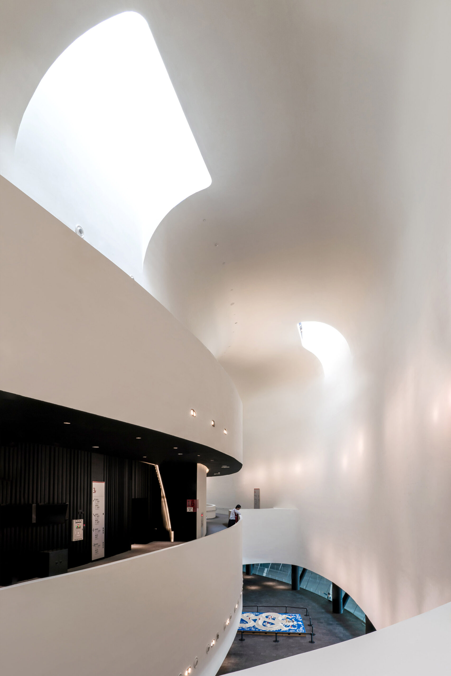 〈衛武営国家芸術文化センター（National Kaohsiung Centre for the Arts）〉設計：メカノー（Mecanoo）