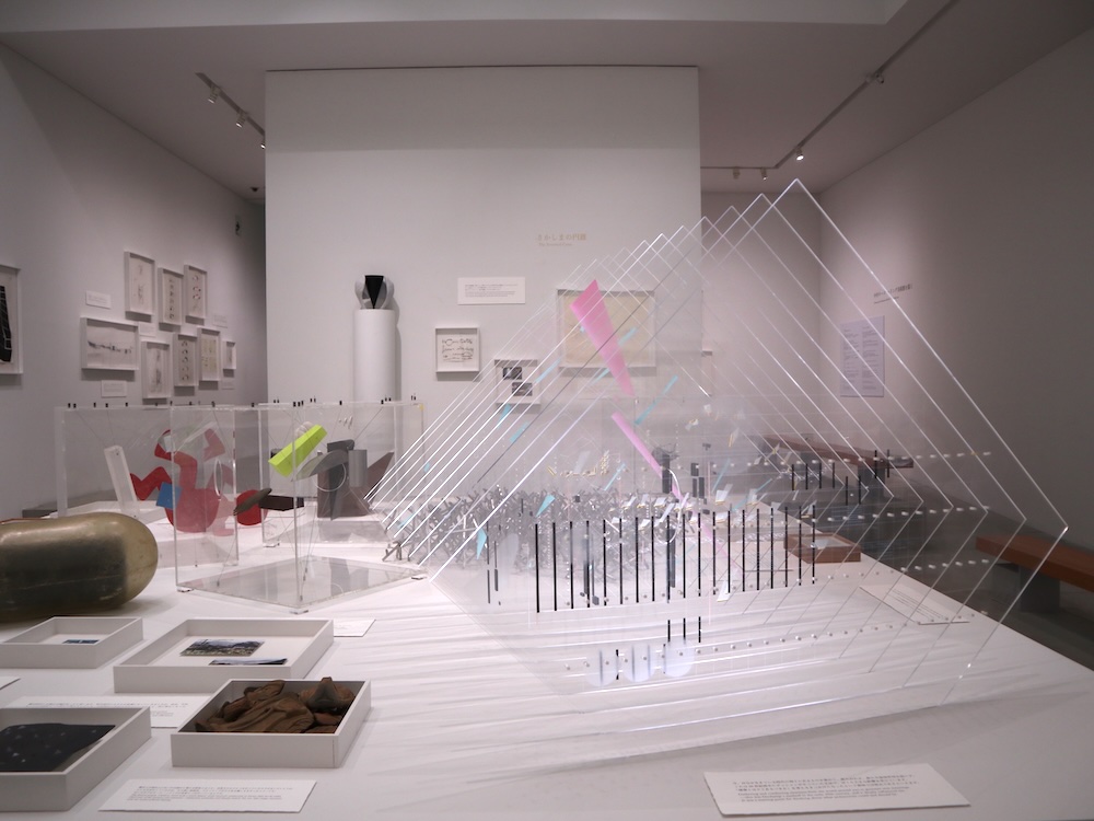 中村キース・ヘリング美術館「北川原温　時間と空間の星座」展