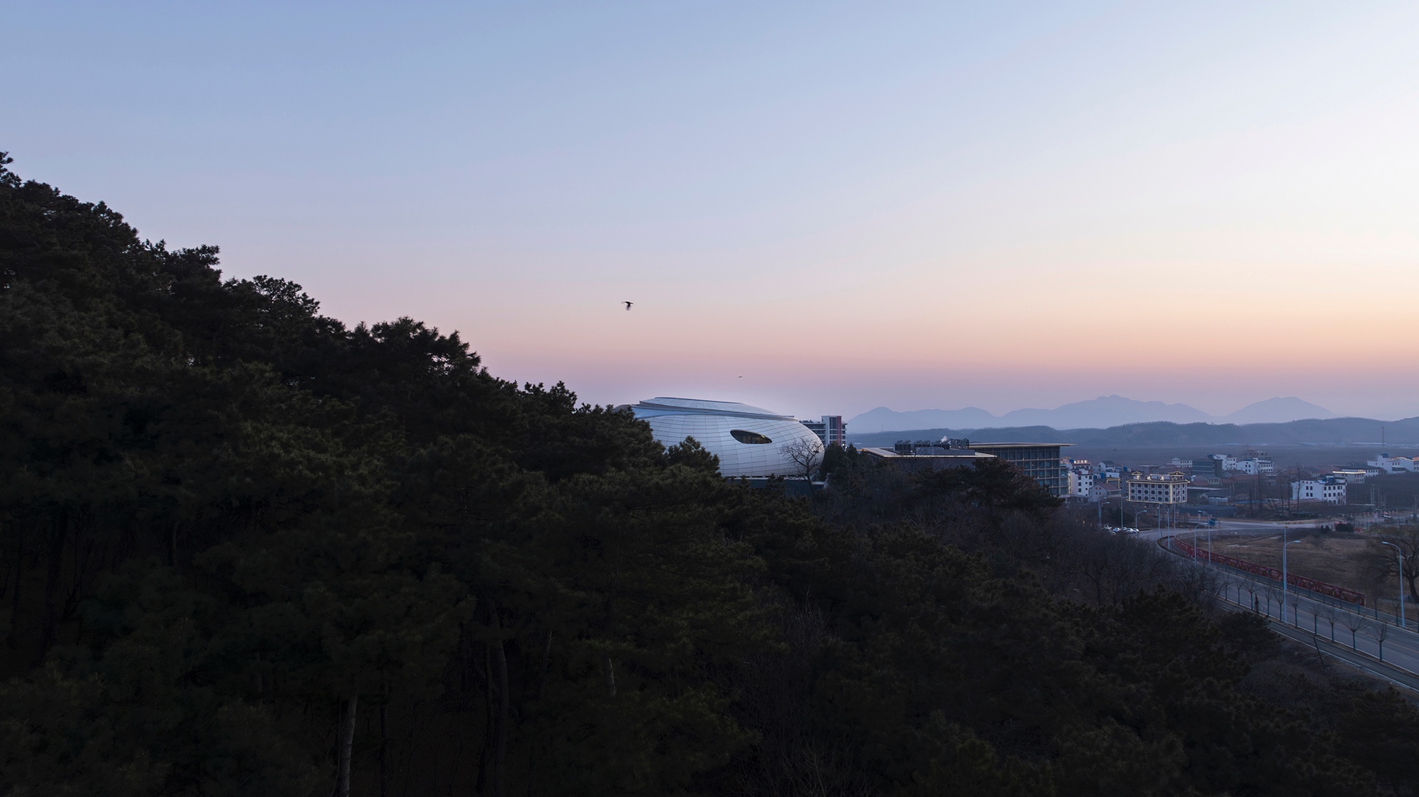 〈The Rock〉設計：ウートピア・ラボ（Wutopia Lab）