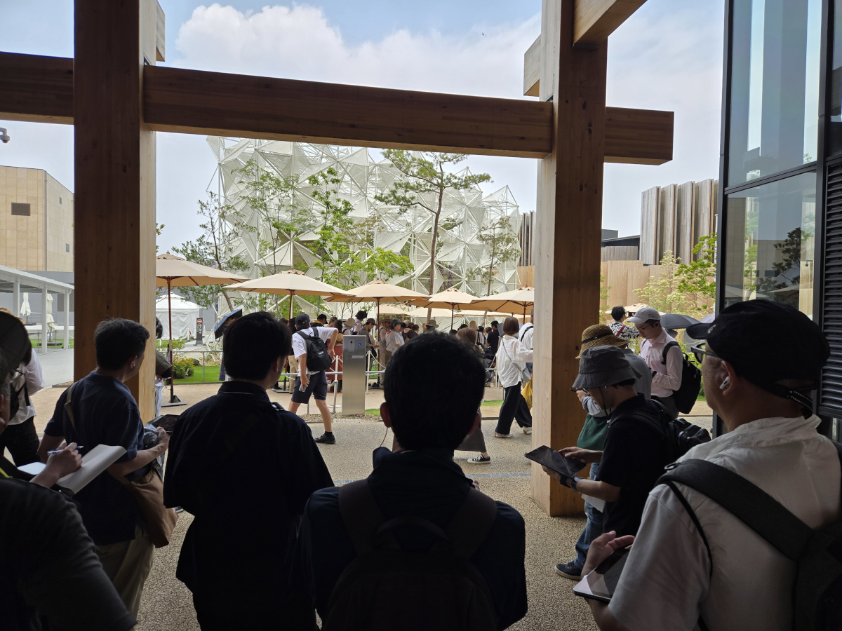 ウーマンズパビリオン