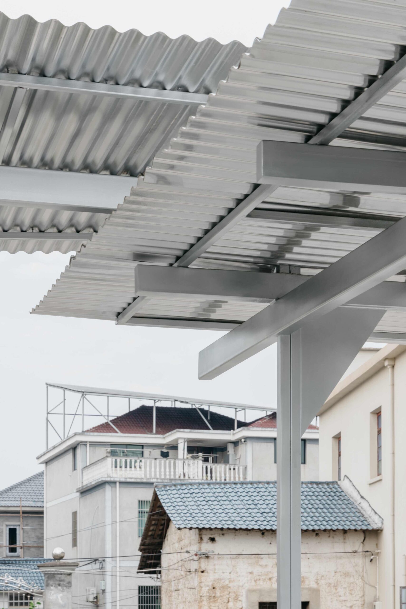 〈竜游ツーリストセンター（Longyou Tourist Center）〉設計：アトリエtao+c（atelier tao+c）