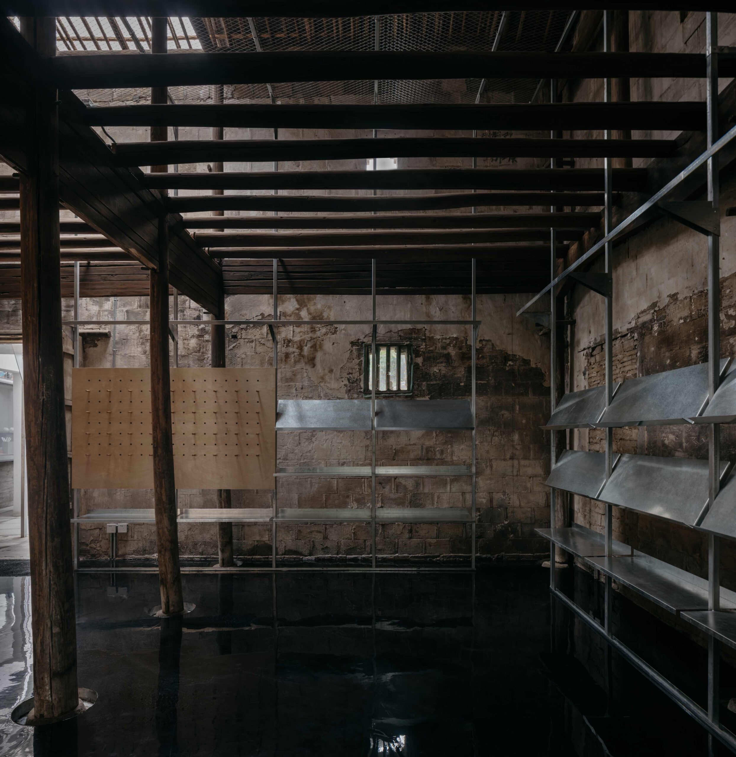 〈竜游ツーリストセンター（Longyou Tourist Center）〉設計：アトリエtao+c（atelier tao+c）