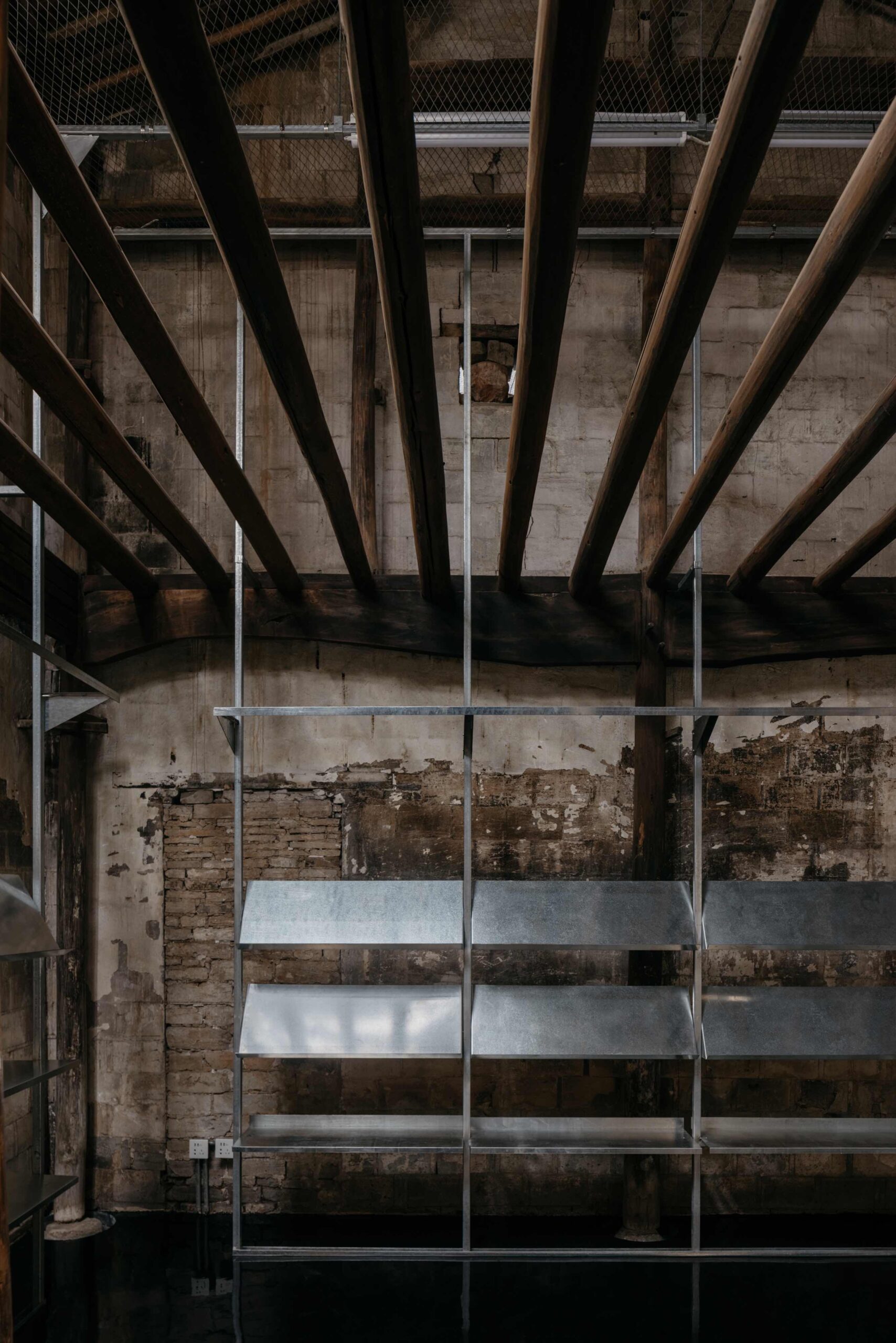 〈竜游ツーリストセンター（Longyou Tourist Center）〉設計：アトリエtao+c（atelier tao+c）