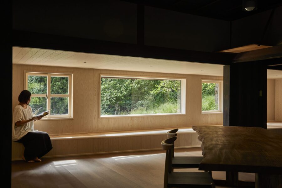 窓辺の家 / Corred Design Office