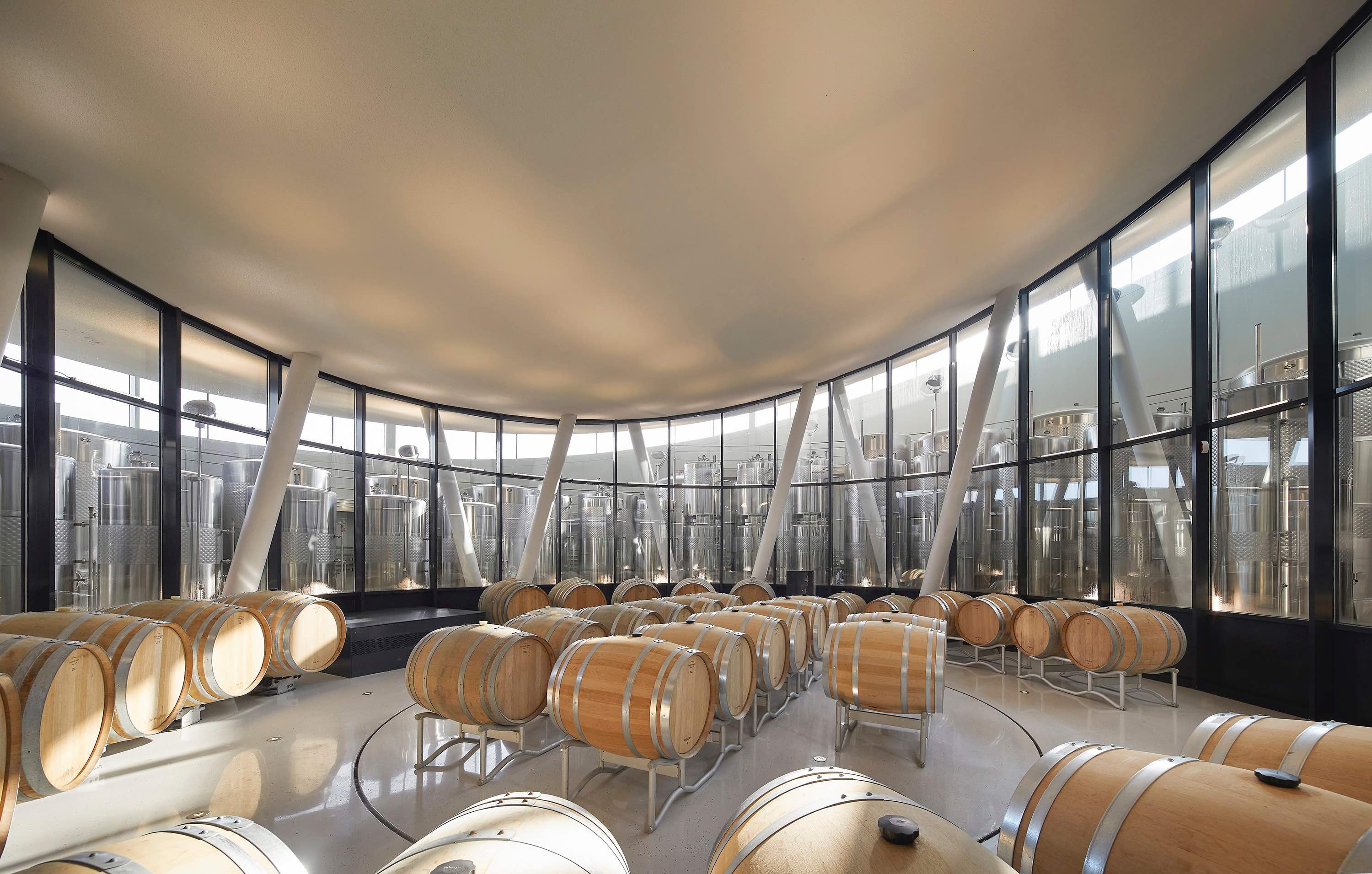 〈サウシュカ・トカイ（Sauska Tokaj）〉設計：BORD建築スタジオ（BORD Architectural Studio）