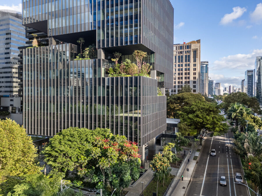 垂直の森をまとうサンパウロのオフィス開発〈サルマ・タワー〉aflalo/gasperini arquitetos、ブラジル