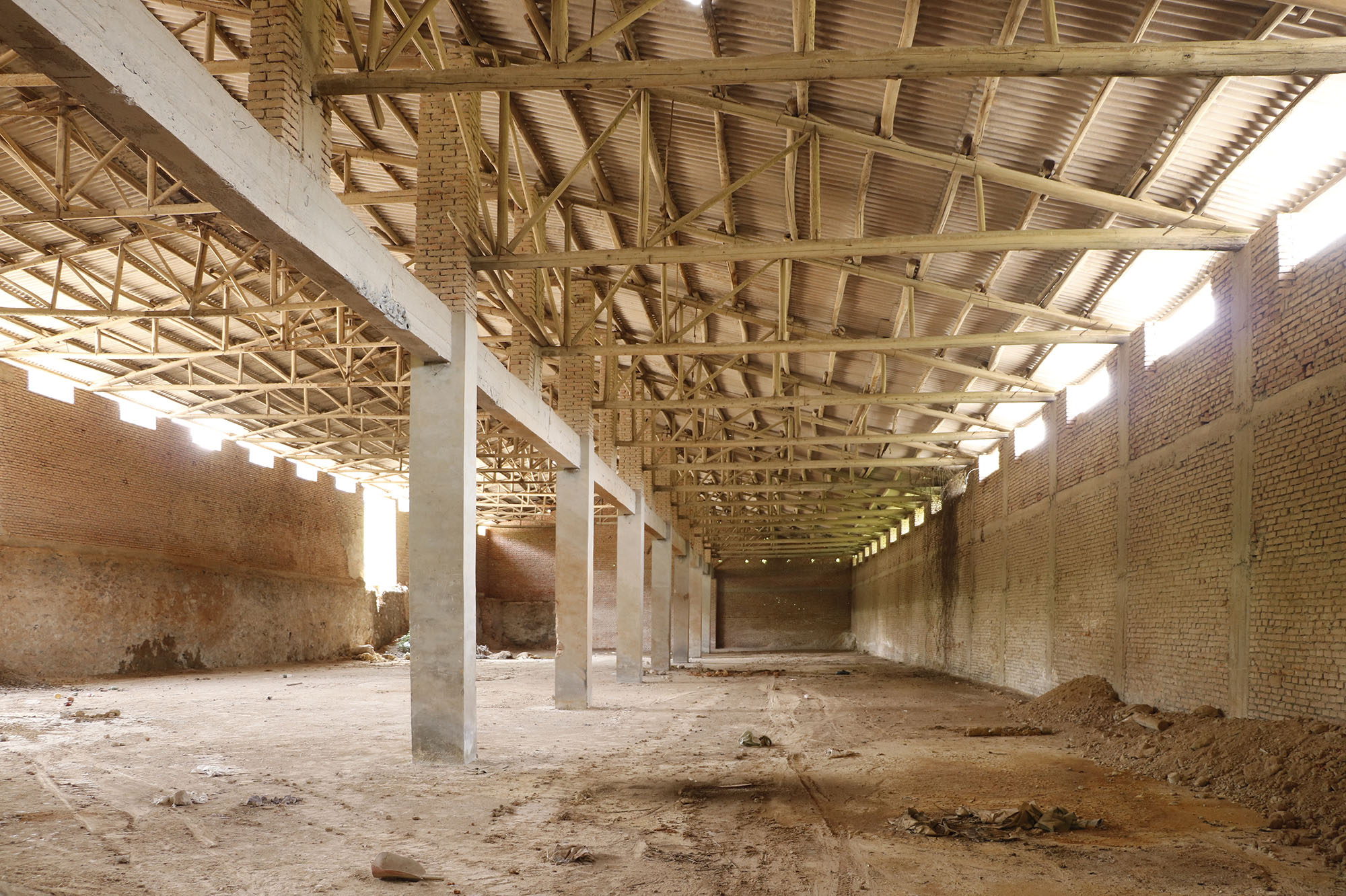 〈桃里・沼山村村民センター（Taoli-Zhaoshan Village Center）〉設計：SUPアトリエ（SUP Atelier）