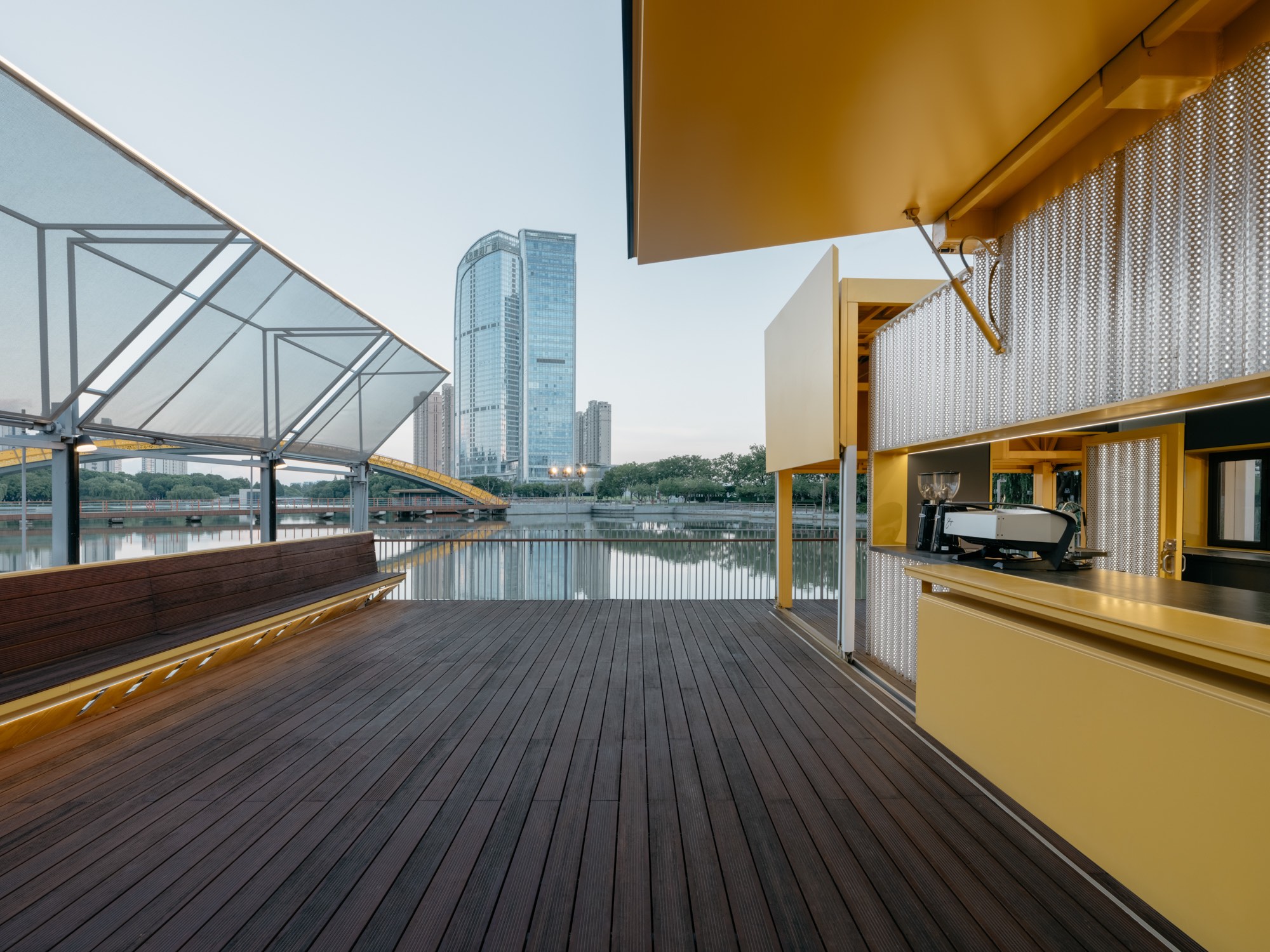 〈ブルームボックス（The Bloom Box）〉設計：SoBA（Soft Build Architects）