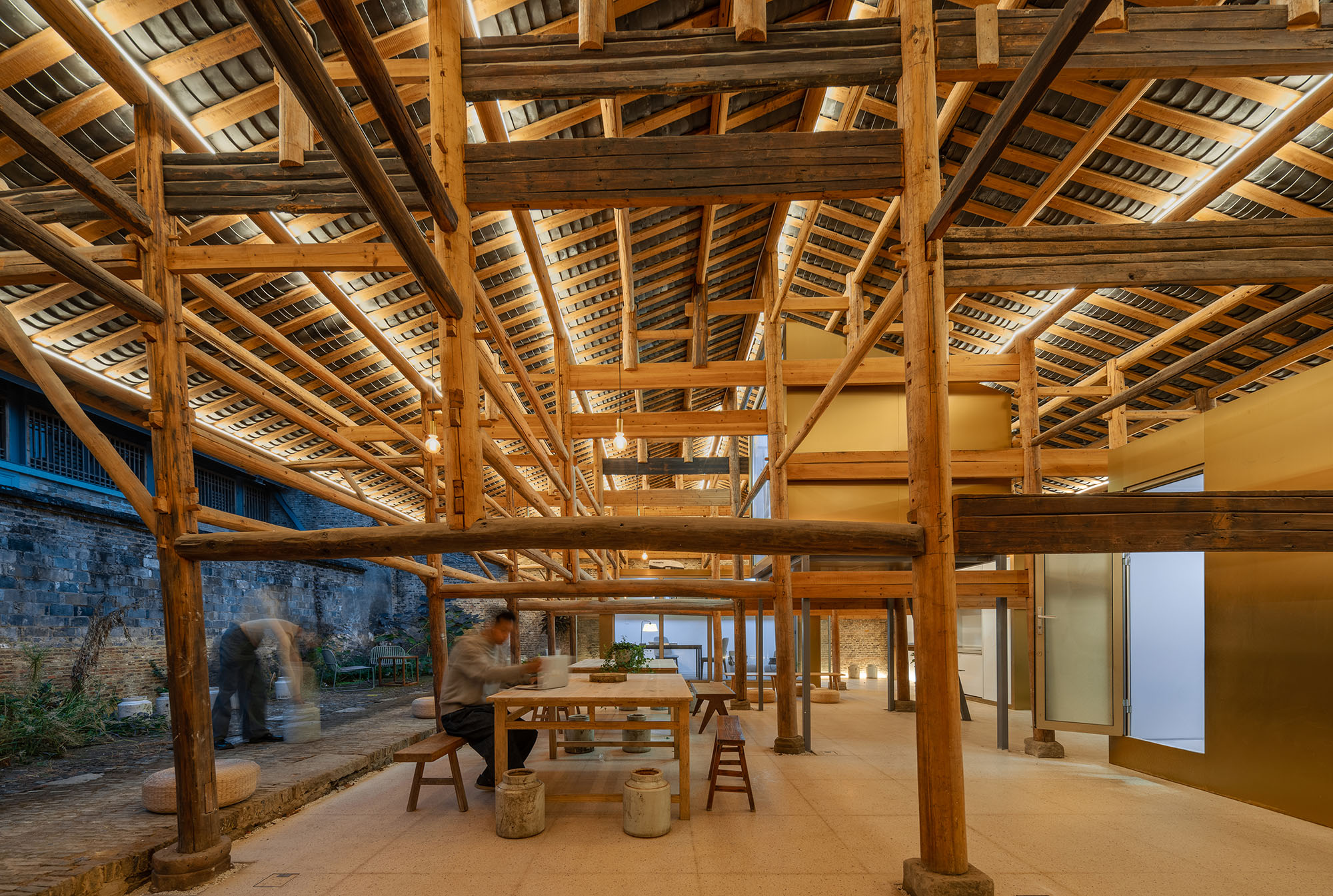 〈磁器工房プラグイン・リバイバル（Porcelain Studios Plugin Revival）〉設計：PAO（People’s Architecture Office）、Liu Kecheng Design Studio