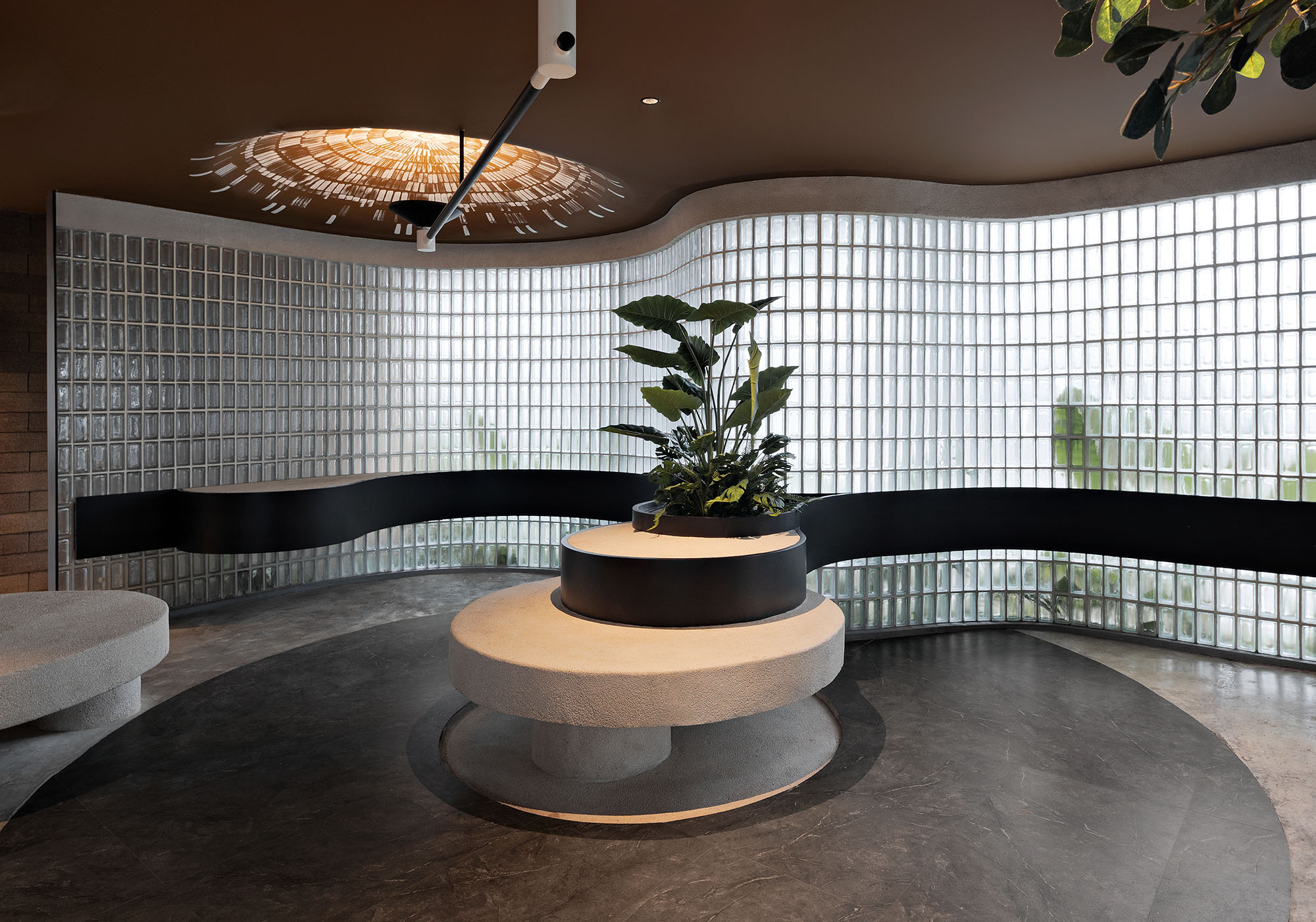 〈SSガーデン（Shelters on Slope Garden）〉設計：RAD+ar（Research Artistic Design + architecture）