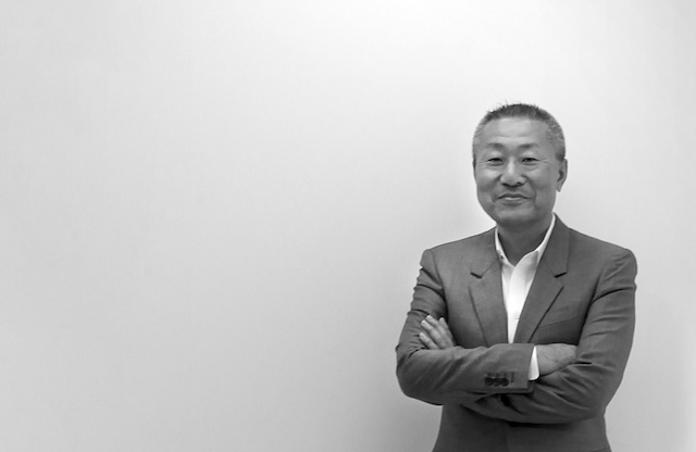 豊久将三（とよひさ しょうぞう）近影