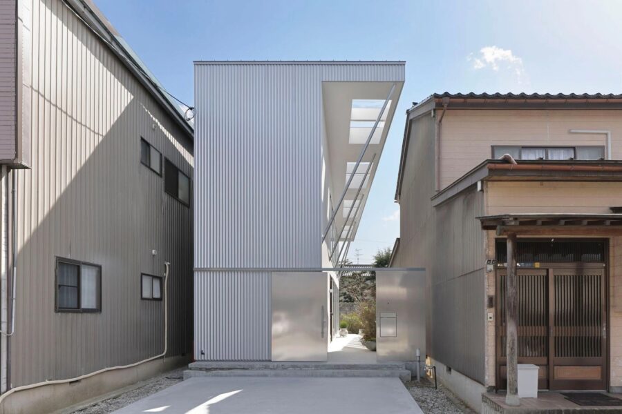 家//庭 / dot studio